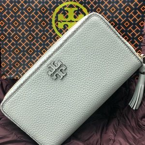Tory Burch - Taylor Zip Continental Wallet